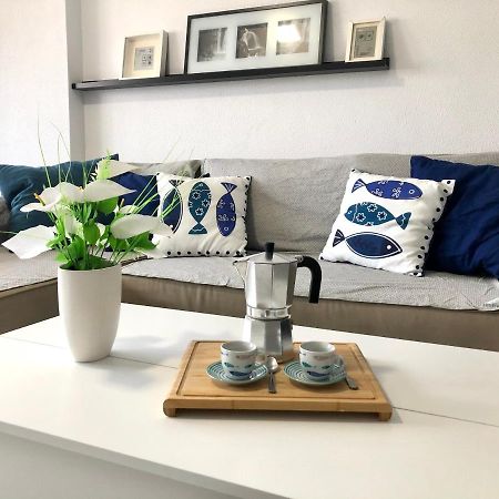 شقة كاديز  في Gatu Loft Trip 1ª Linea De Playa, Wifi, Aire Acc المظهر الخارجي الصورة